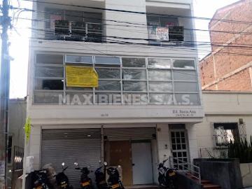 studio en arriendo CR 82 46 56 IN 301 edificio santa ana