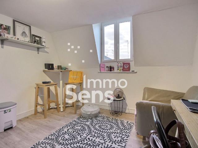 STUDIO EN DUPLEX VIEUX LILLE