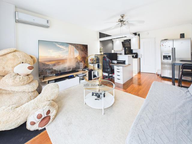 Studio en excellent état dans un environnement de qualité