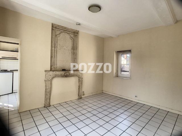 Studio en location CAEN Rue Saint Laurent