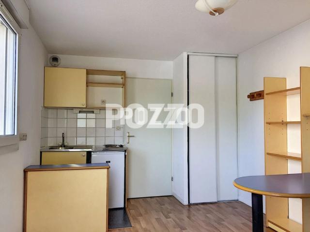STUDIO en location à CAEN Rue René Cassin 20.90m² MEMORIAL