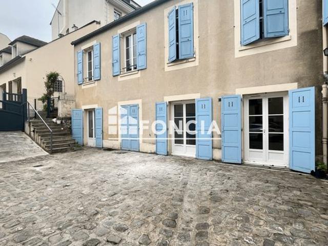 Studio en plein centre ville de rambouillet