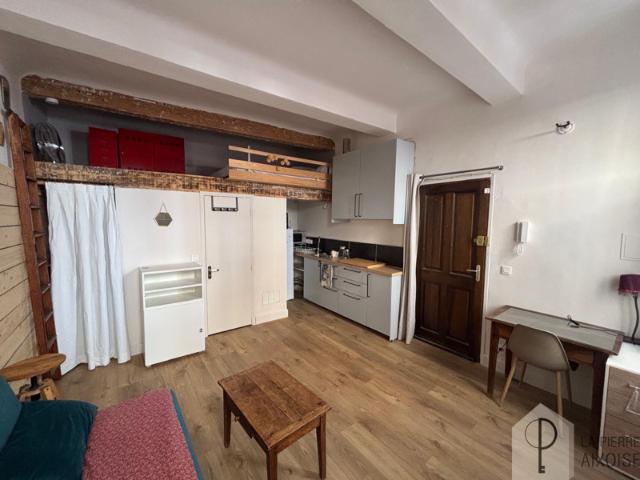 Studio en RDC rue boulegon