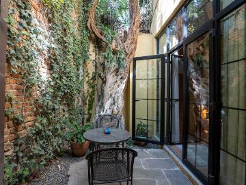 Studio en Renta en el Centro Hist?rico de San Miguel de Allende con terraza privada todo incluido