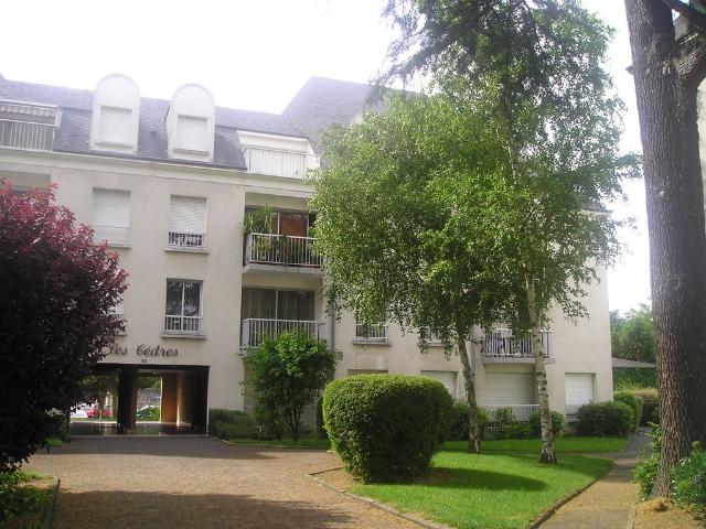 STUDIO EN RESIDENCE PROCHE GARE