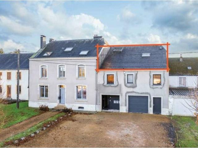 Studio en Vente à Chiny