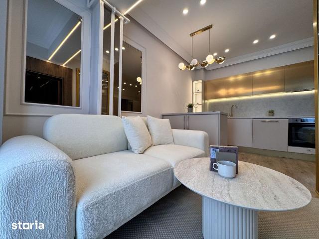STUDIO ELEGANT, CAMERA SEPARATA / IVORY / TVA INCLUS / ROND OMV / NOU