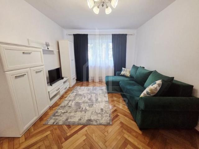 Studio elegant intr una dintre cele mai bune zone din Sibiu Scoala de Inot