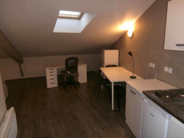 Studio équipé à louer à TOURNON SUR RHONE