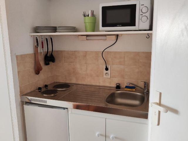 STUDIO ETUDIANT MEUBLE