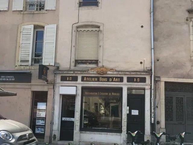 Studio F1Bis 29m² avec jardin privatif de 200 m²