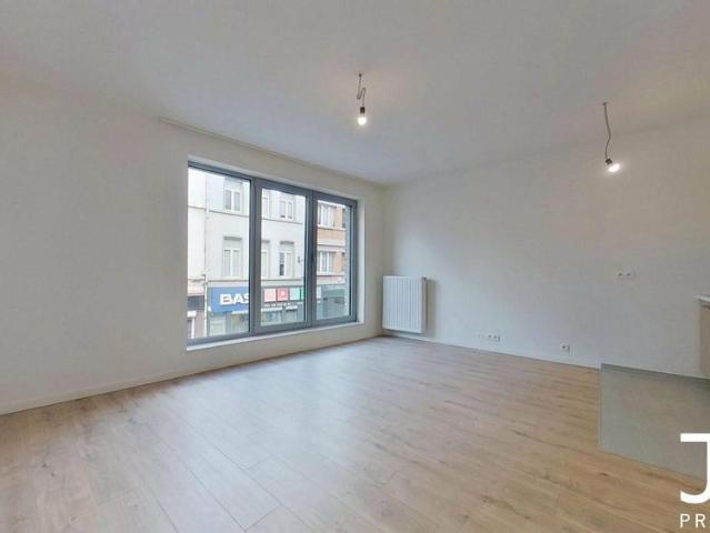 Studio for rent