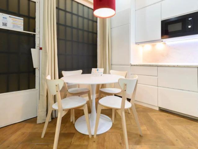 Studio for rent in Cortes