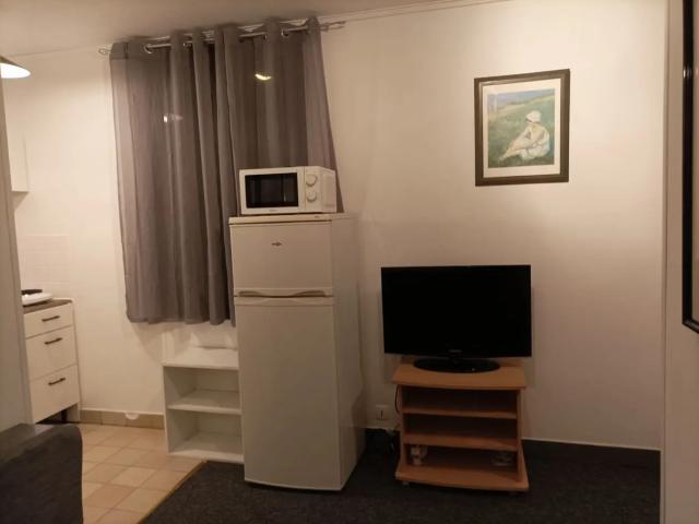 studio for rent in CHILLY MAZARIN 91380
