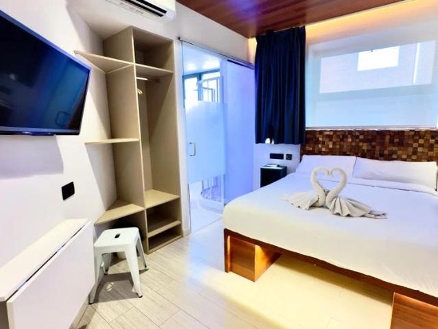 Studio for rent in Cuatro Caminos, all bills included