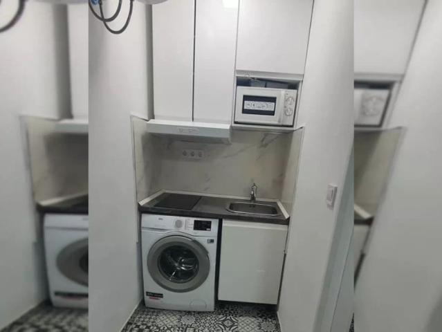Studio for rent in Arapiles, Madrid, WiFi included