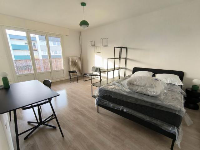 studio for rent in AUBERVILLIERS 93300