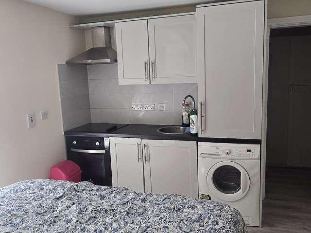 Studio for rent in Ballybough, Dublin