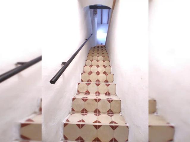 Studio for rent in Benicalap, professionals welcome