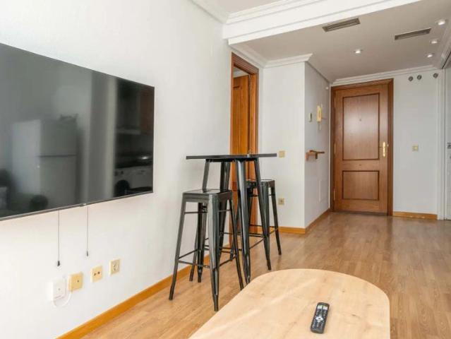Studio for rent in Guindalera, all bills included