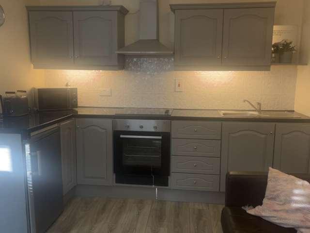 Studio for rent in Dublin, only females