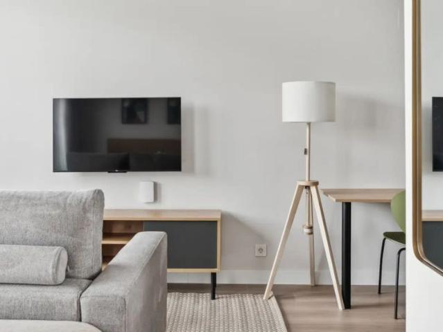 Studio for rent in Ensanche de Vallecas with all bills included