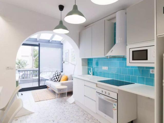 Studio for rent in El Coll, bills included