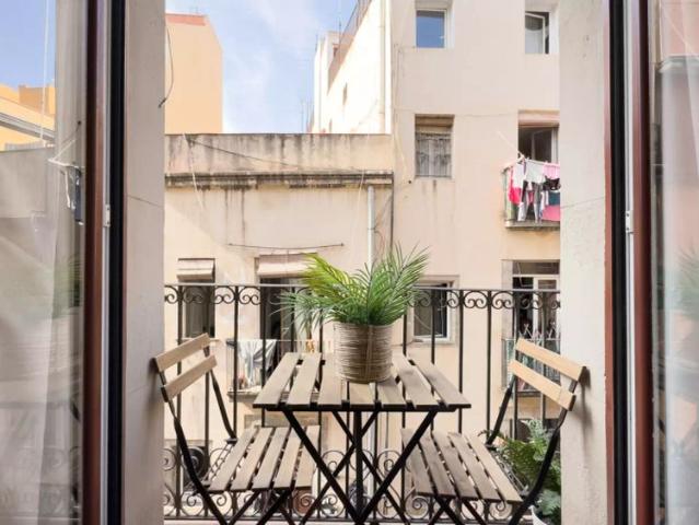 Studio for rent in El Raval