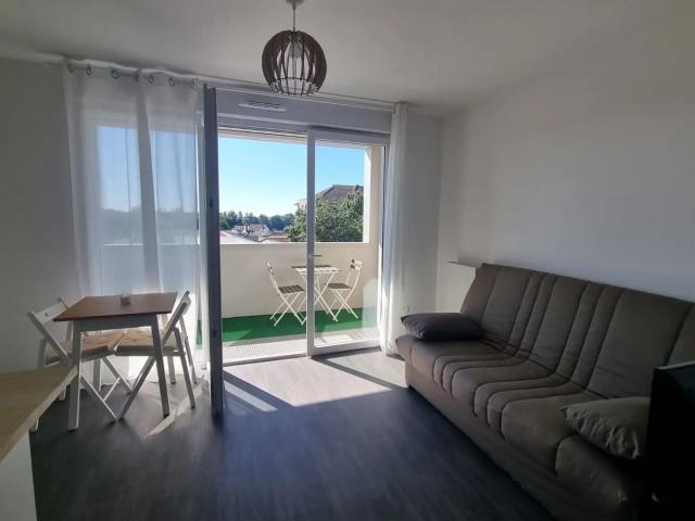studio for rent in FOSSES 95470