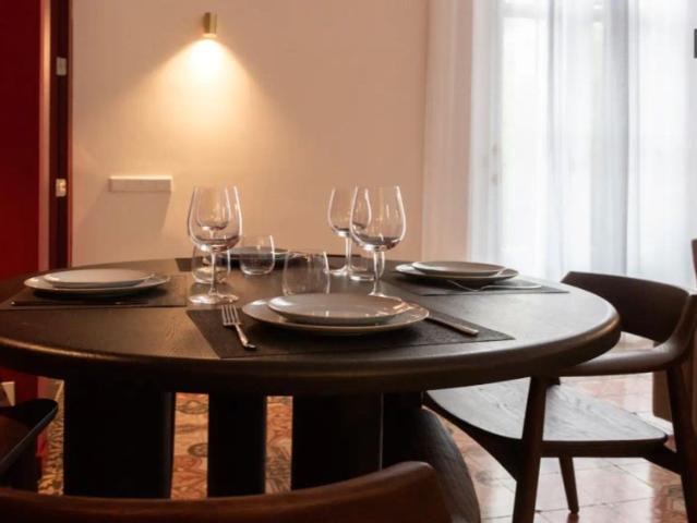 Studio for rent in La Dreta de l'Eixample, all bills included