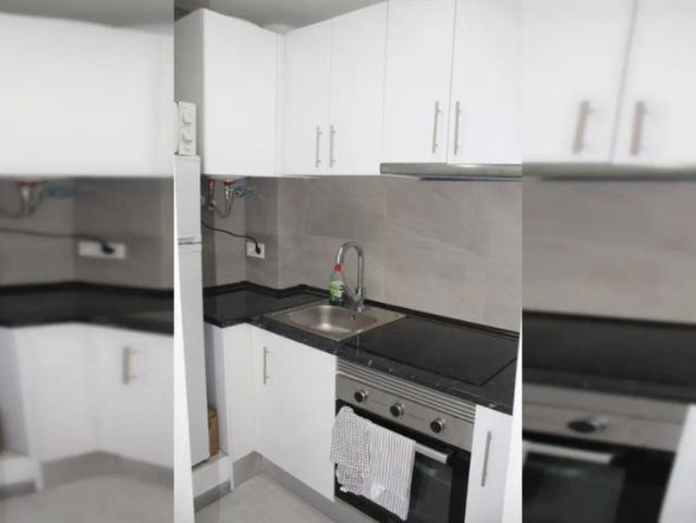 Studio for rent in La Trinitat Vella, all bills included