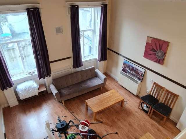 Studio for rent in North Inner City, Dublin