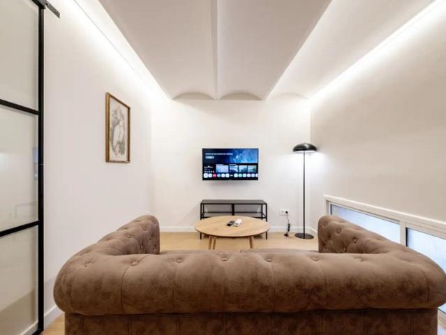 Studio for rent in Sants Badal