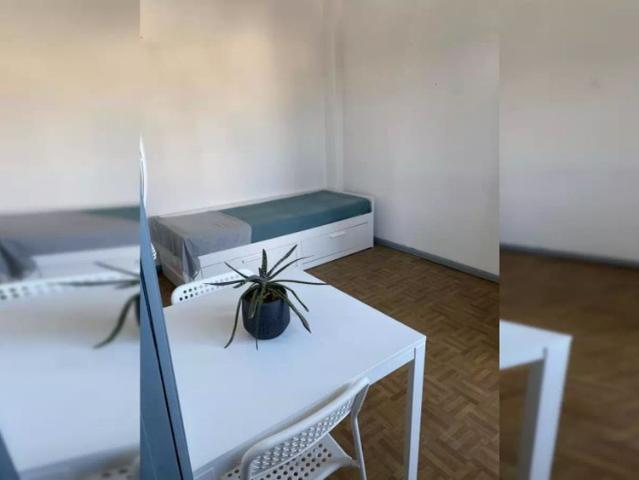 Studio for rent in Porto
