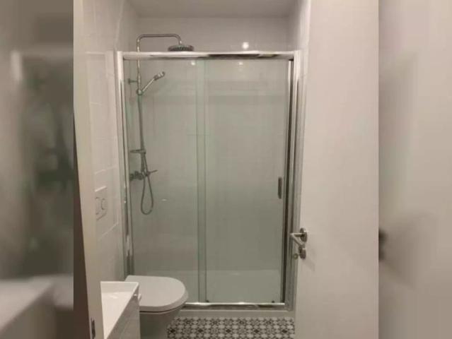 Studio for rent in Porto