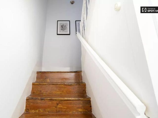 Studio for rent in Porto