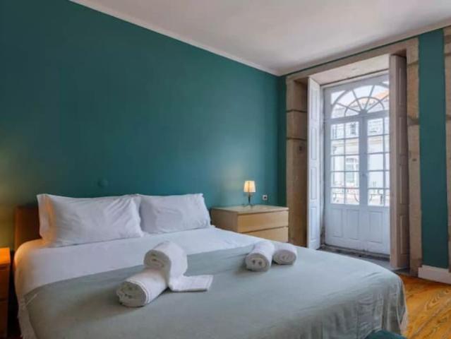 Studio for rent in Porto, bills included