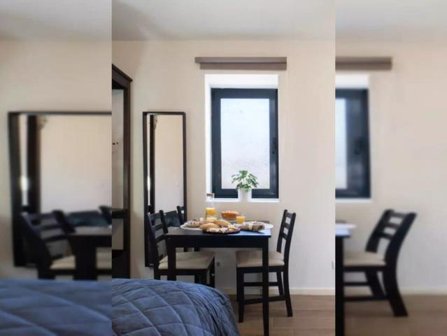 Studio for rent in Porto, bills included