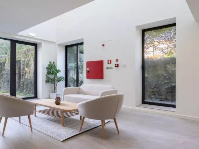 Studio for rent in Porto, bills included