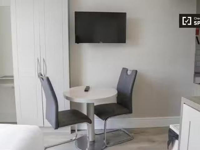 Studio for rent in Portobello, Dublin