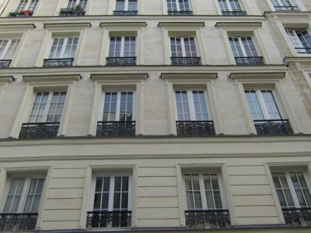 studio for rent in PARIS