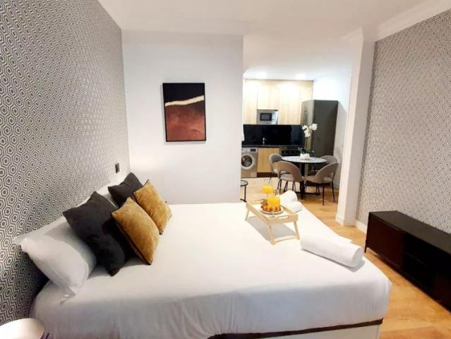 Studio for rent in Puerta del Ángel, Madrid, bills included