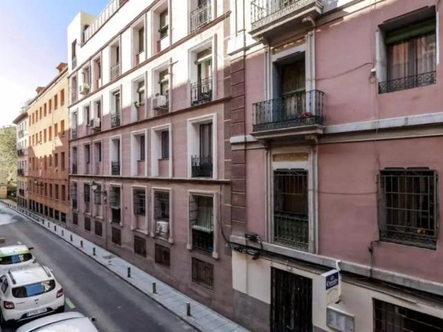 Studio for rent in Universidad, bills included