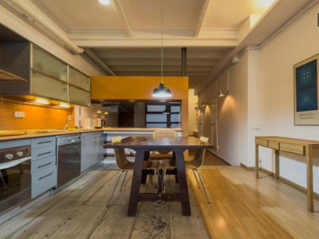 Studio for rent in Vila de Gràcia with all bills included