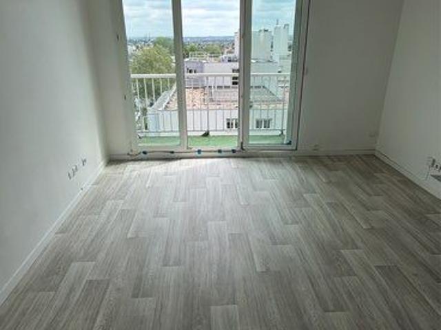 studio for rent in VILLEMOMBLE 93250