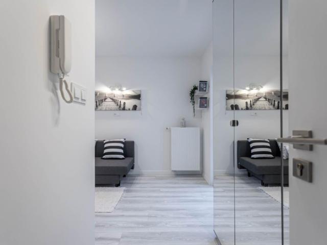 Studio flat with balcony,25 minutes to Warsaw's center, close to SWPS University