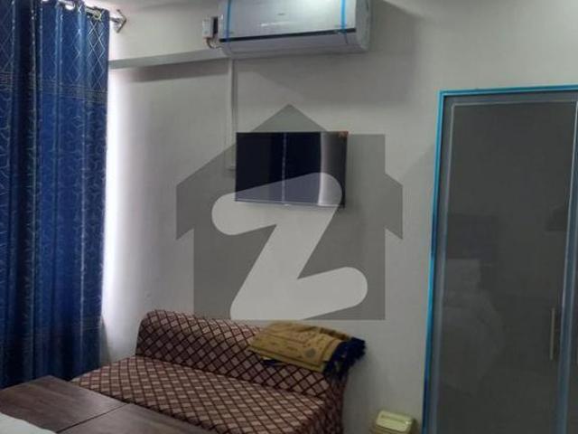 Studio fully Furnished Apartment available H 13