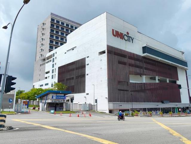 STUDIO Fully Furnished Unit 350SF Unicity Serviced Suites Seremban