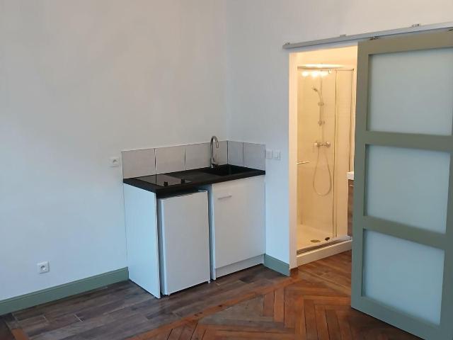 Studio Haussmannien