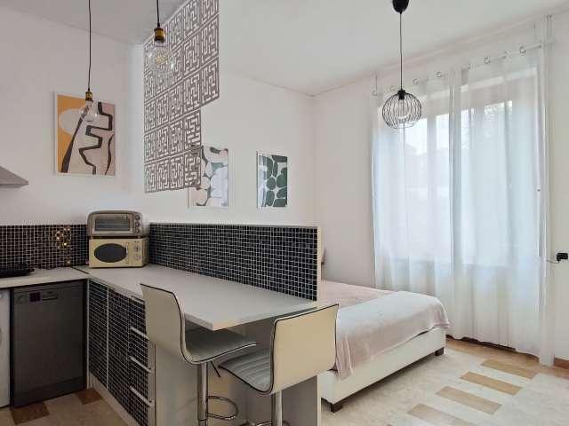 Studio in affitto a Bande Nere, Milano